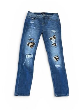 Judy Blue Medium Blue Skinny Jeans with Leopard Patch